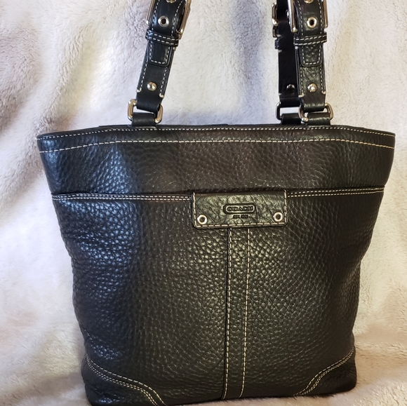 Coach Handbags - Coach Hamilton Pebbled Black Leather 11 x 13 tote